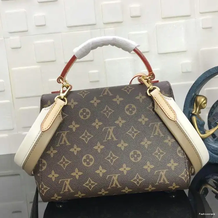 Fashionrepsfam ru 19T1L0227 LV Bags 0712
